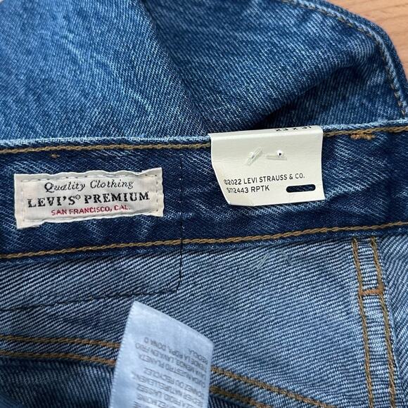 Levi’s 501 ‘81 Jeans Blue Beauty Medium Wash Mom Jean Tapered Leg  size 23 - Picture 8 of 11